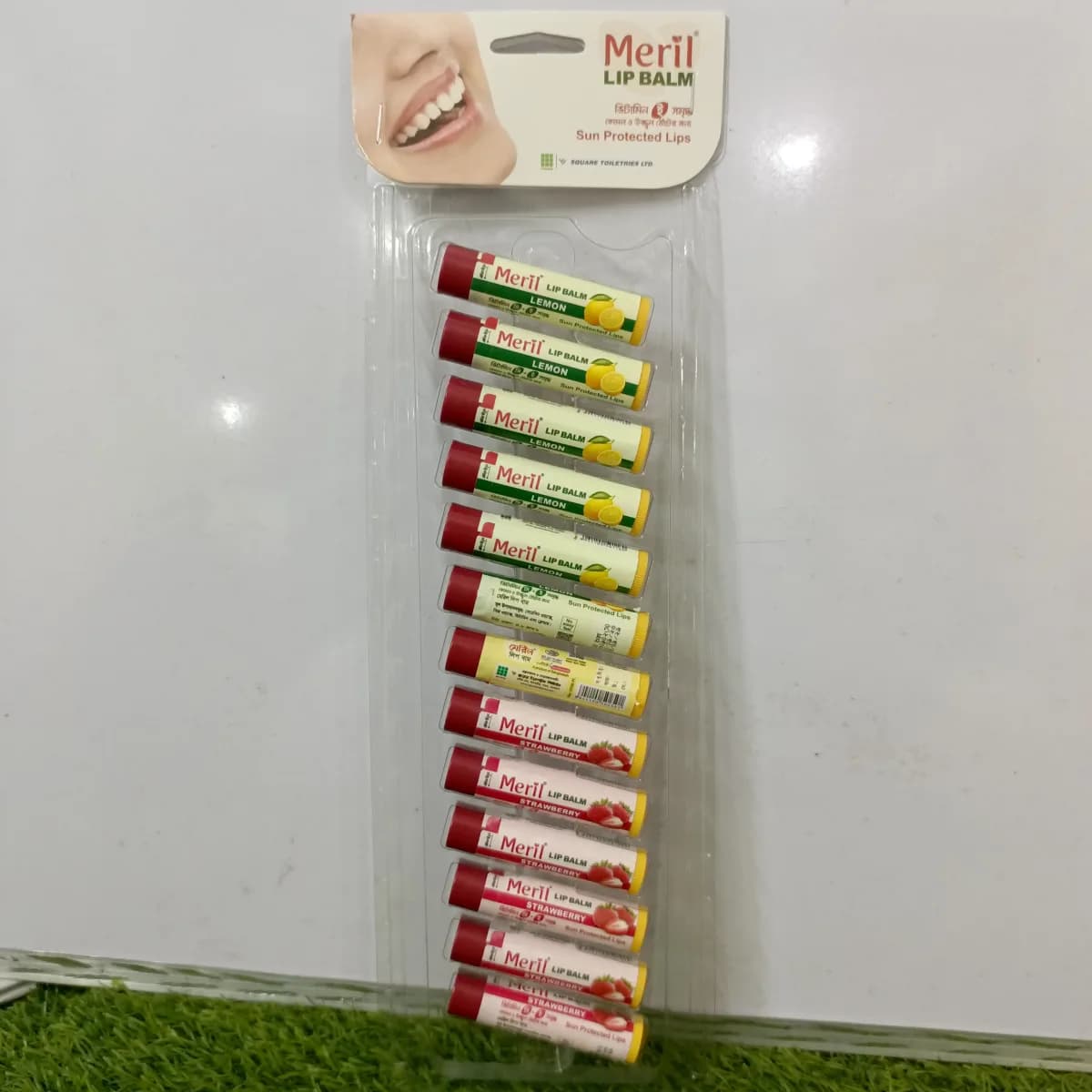 Meril lip balm lemon strawberry promegranate - Image 1